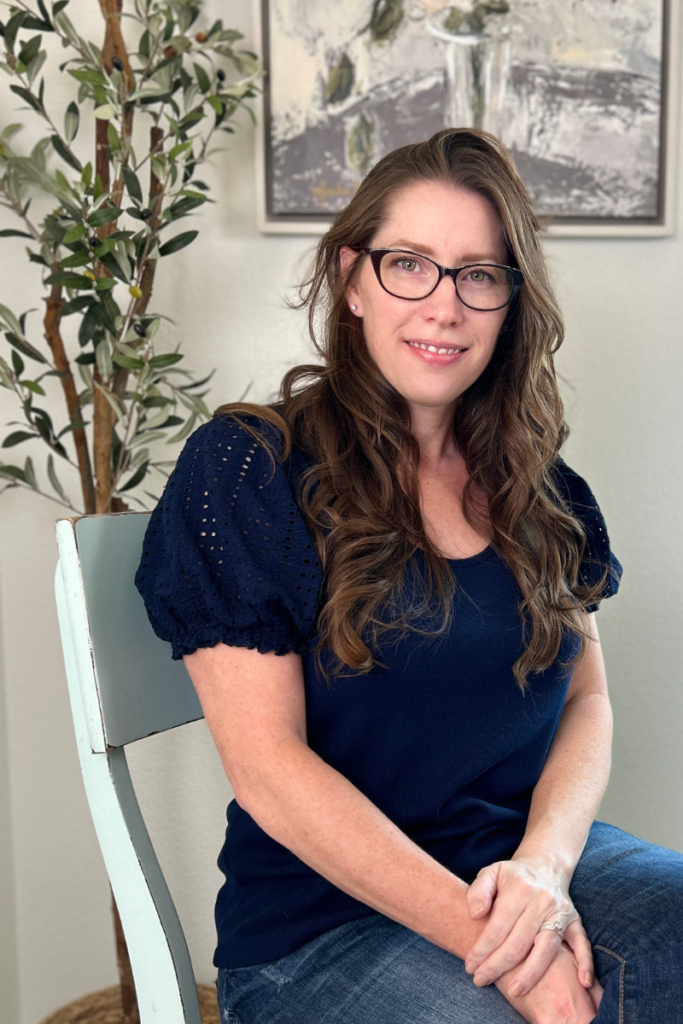 Portrait of Christy Kaiser, lifestyle blogger